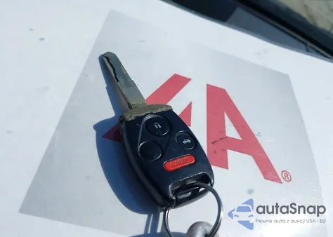 2004 Honda Accord 2.4 Lx from USA, damaged, VIN 1HGCM56364A152625